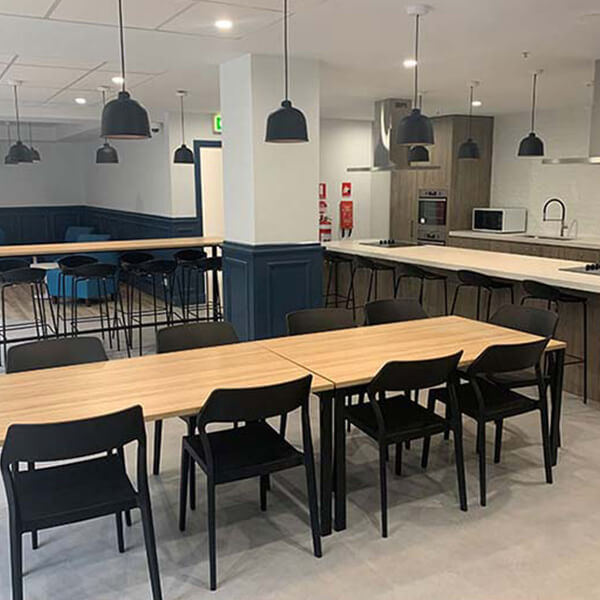 Communal kitchen & dining area
