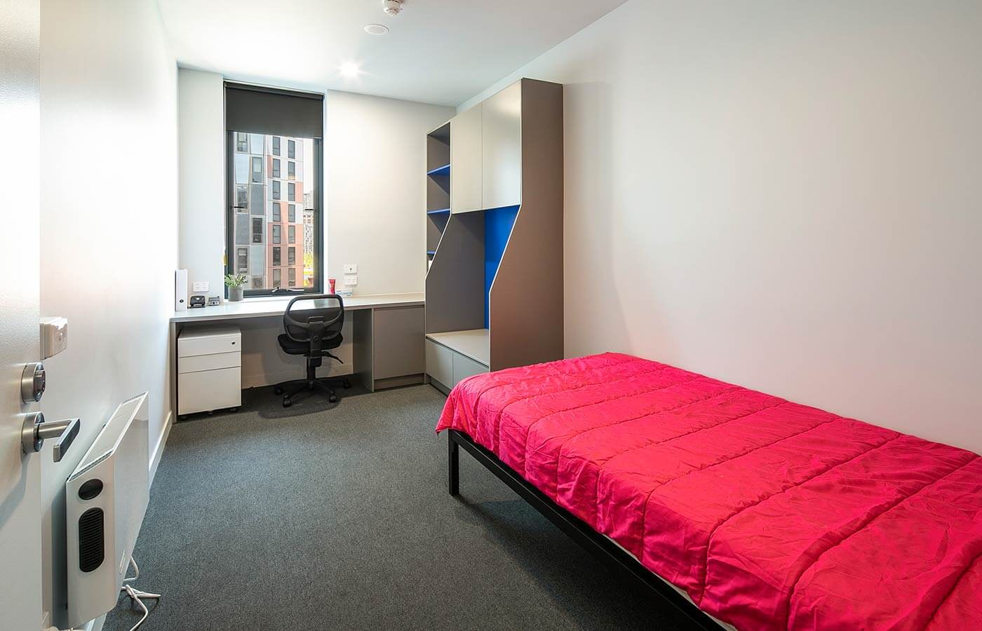 DVMC - 5 Bedroom Apartment Deluxe